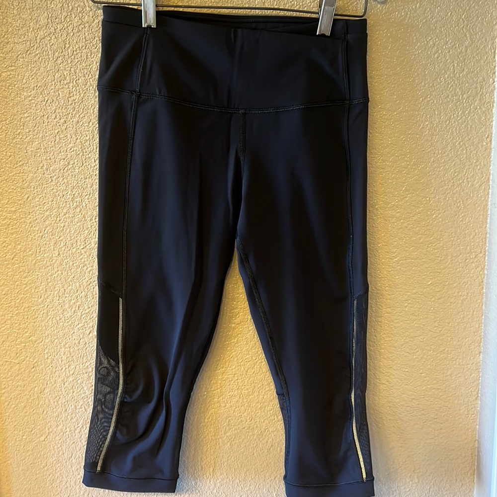 Lululemon Running Crop w/mesh